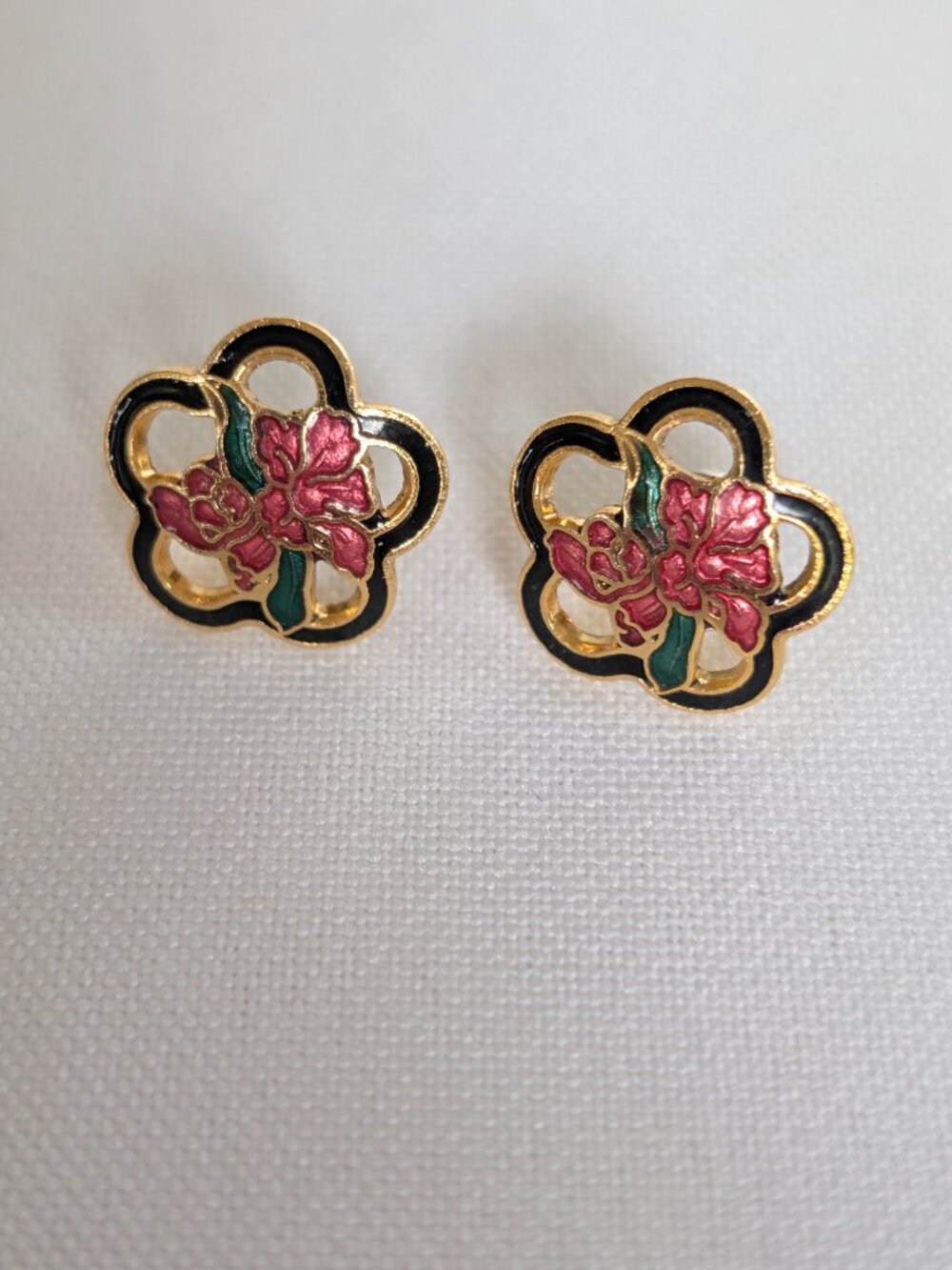 Vintage Gold Tone Cloisonné Flower Pattern Stud Earrings - Picture 4 of 7